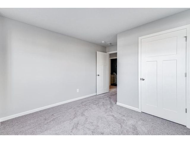 976 Willow Glen Ave, Somerset, WI 54025