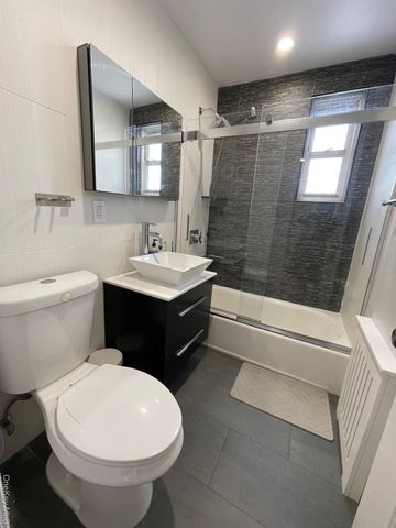 24920 57th Avenue 262, Little Neck, NY 11362