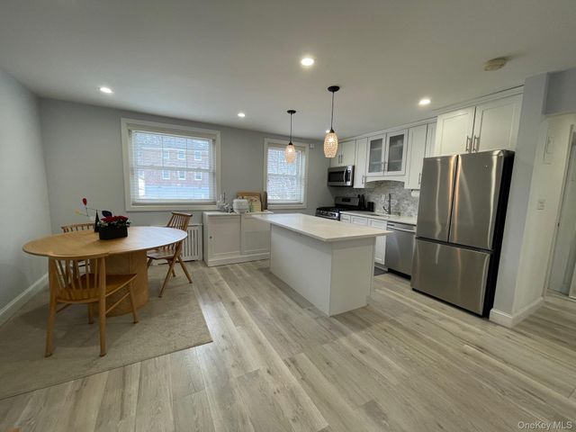 24920 57th Avenue 262, Little Neck, NY 11362