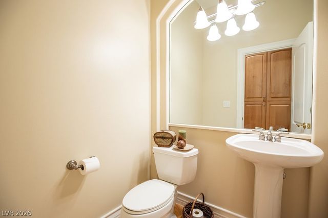 2111 Shenley Court, Las Vegas, NV 89117