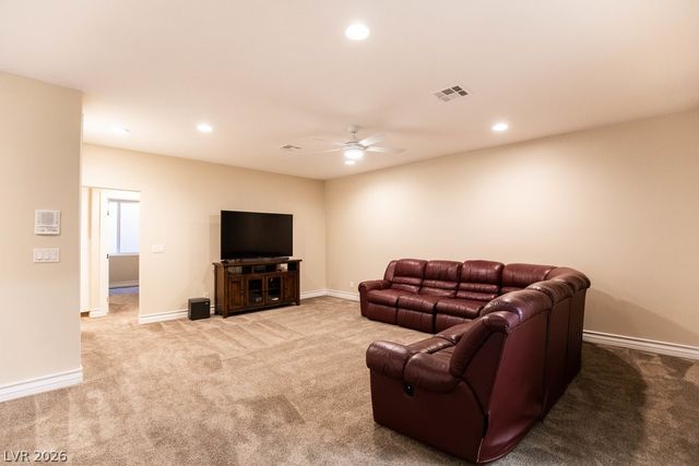 2111 Shenley Court, Las Vegas, NV 89117