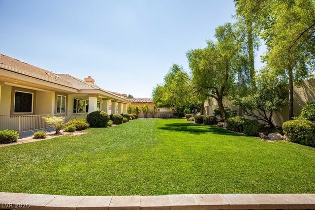 2111 Shenley Court, Las Vegas, NV 89117