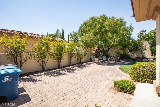 2111 Shenley Court, Las Vegas, NV 89117