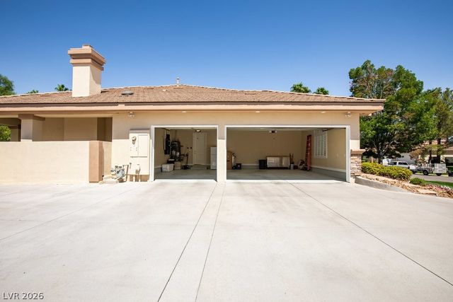 2111 Shenley Court, Las Vegas, NV 89117