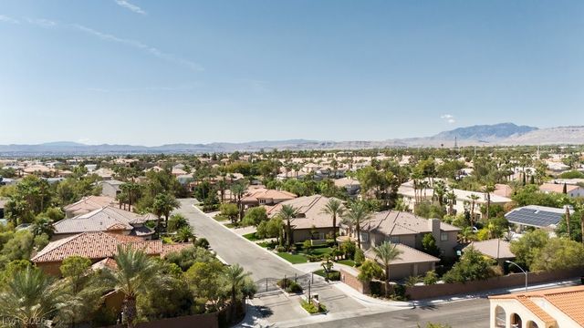 2111 Shenley Court, Las Vegas, NV 89117