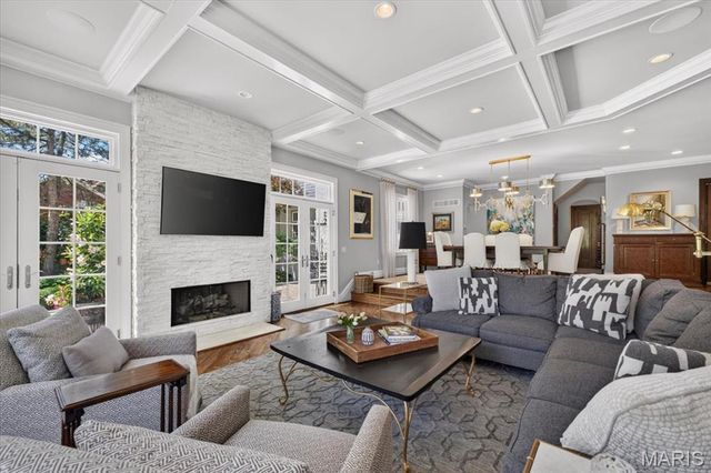 638 Sherwood Drive, Webster Groves, MO 63119