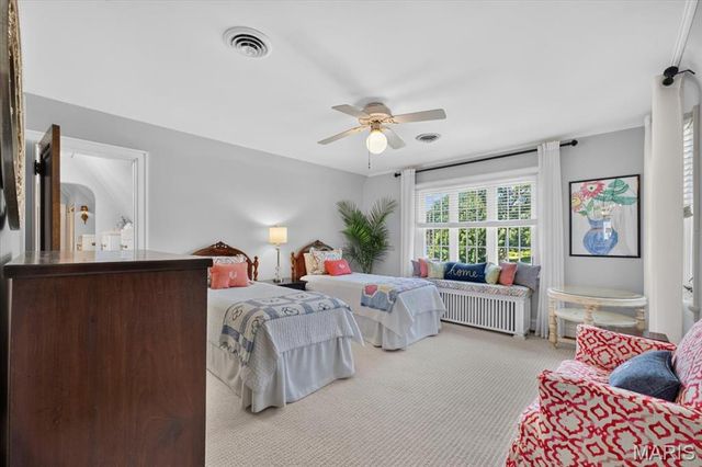 638 Sherwood Drive, Webster Groves, MO 63119