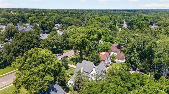 638 Sherwood Drive, Webster Groves, MO 63119