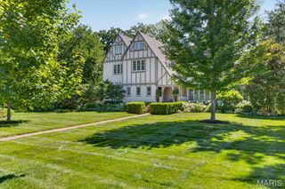 638 Sherwood Drive, Webster Groves, MO 63119