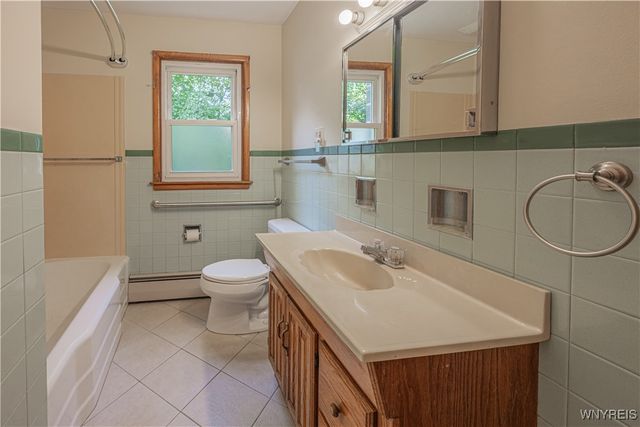 2602-2604 New Road, Porter, NY 14131