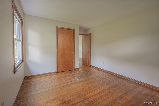 2602-2604 New Road, Porter, NY 14131