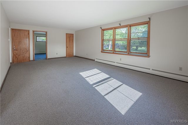 2602-2604 New Road, Porter, NY 14131