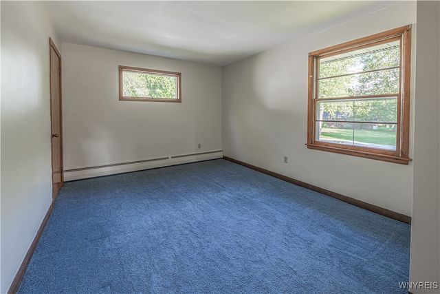 2602-2604 New Road, Porter, NY 14131