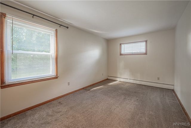 2602-2604 New Road, Porter, NY 14131