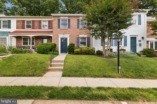 734 AZALEA DR #11-734, Rockville, MD 20850