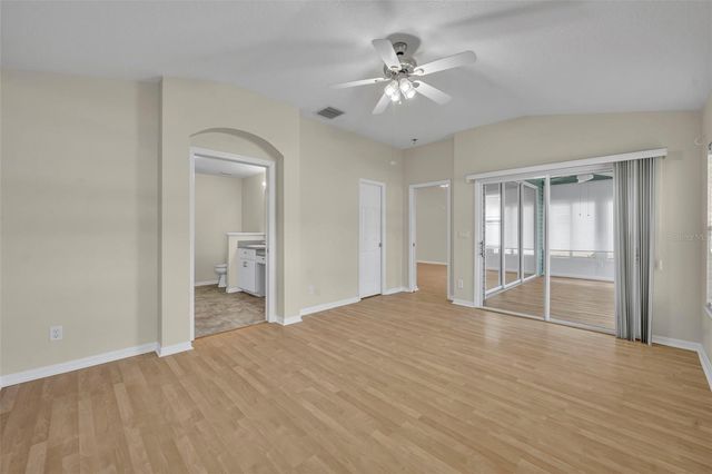 21630 REGENCY PARK LN, Leesburg, FL 34748