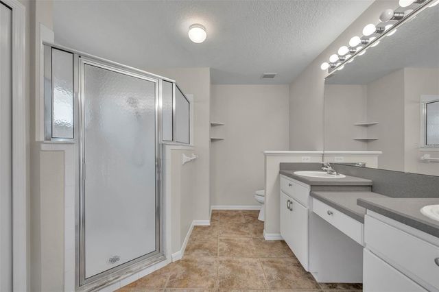 21630 REGENCY PARK LN, Leesburg, FL 34748