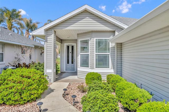 21630 REGENCY PARK LN, Leesburg, FL 34748