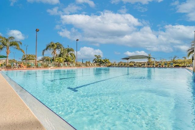 21630 REGENCY PARK LN, Leesburg, FL 34748