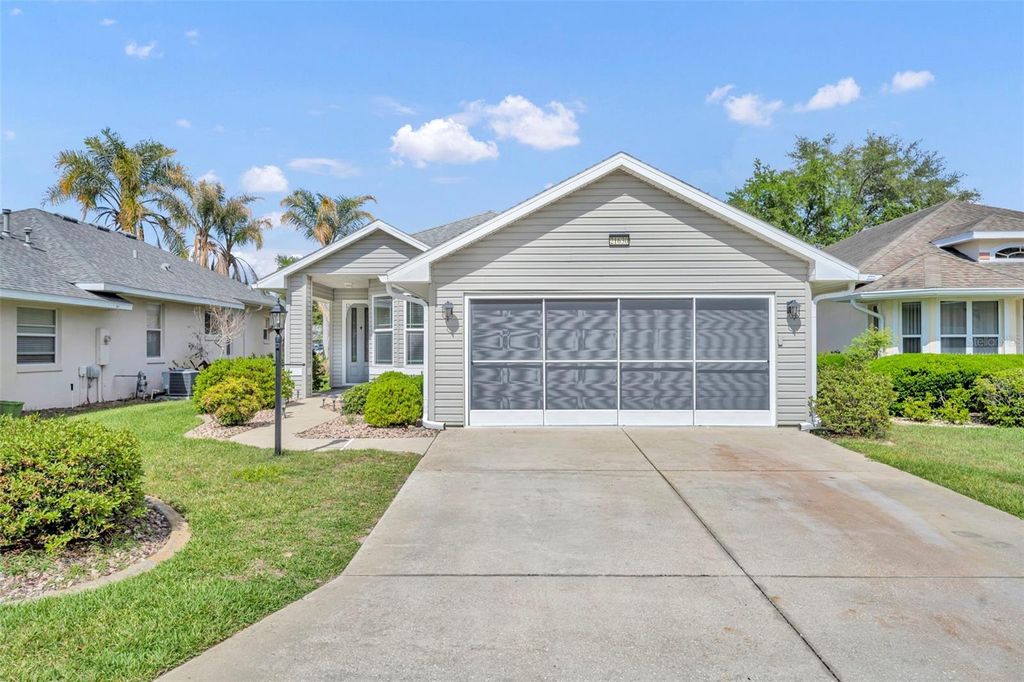 21630 REGENCY PARK LN, Leesburg, FL 34748