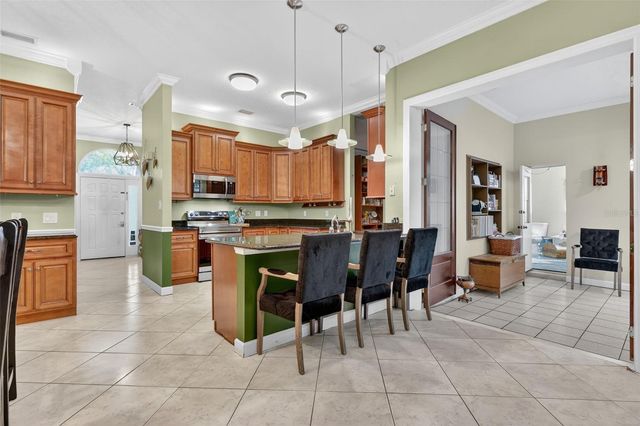 3236 PAISLEY CIRCLE, Orlando, FL 32817