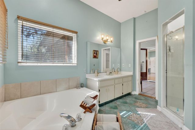 3236 PAISLEY CIRCLE, Orlando, FL 32817