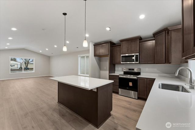 36 Simpson Street, Mansfield, WA 98830