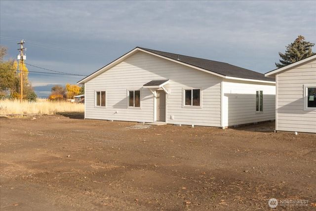 36 Simpson Street, Mansfield, WA 98830