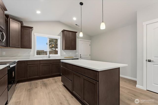 36 Simpson Street, Mansfield, WA 98830