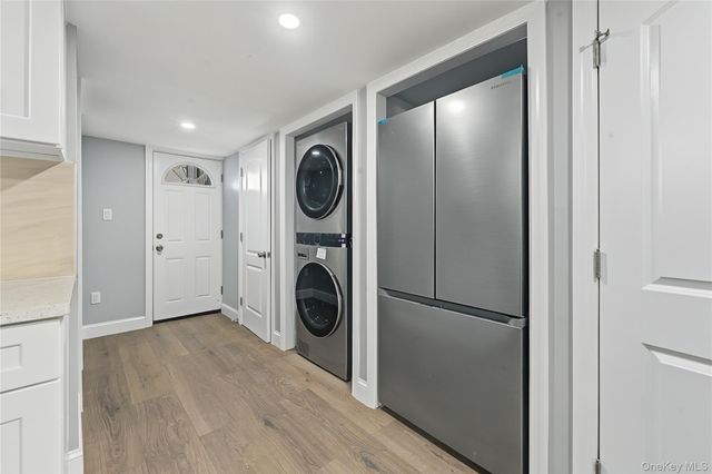 9431 239th Street, Floral Park, NY 11001