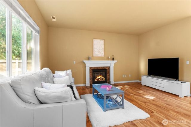 3028 183rd Place SE, Bothell, WA 98012