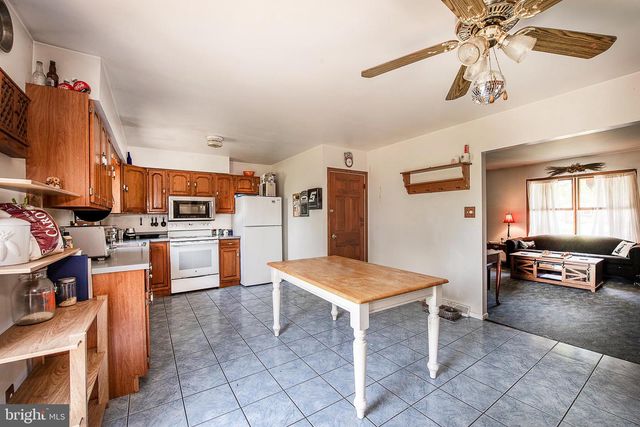 661 PACIFIC AVE, Atco, NJ 08004