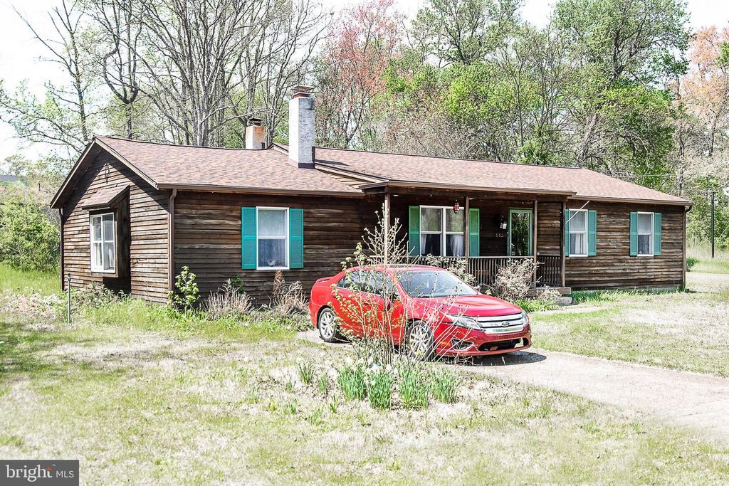 661 PACIFIC AVE, Atco, NJ 08004