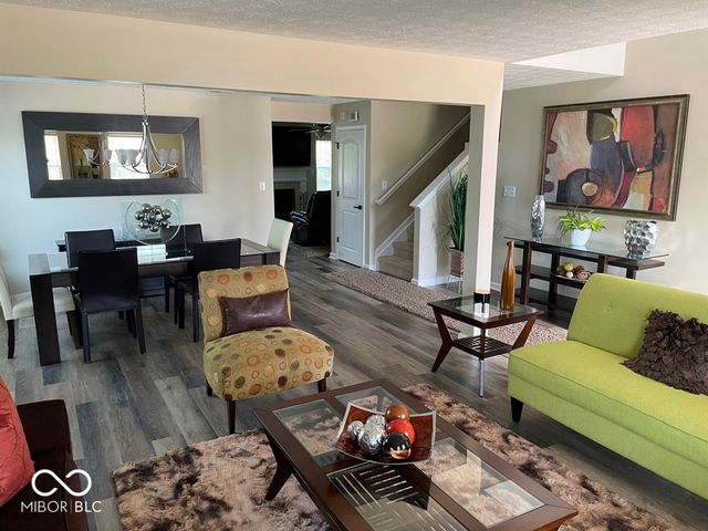 11652 High Grass Drive, Indianapolis, IN 46235