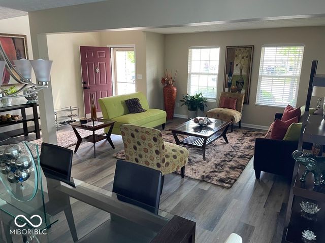 11652 High Grass Drive, Indianapolis, IN 46235