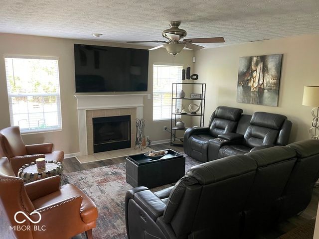 11652 High Grass Drive, Indianapolis, IN 46235