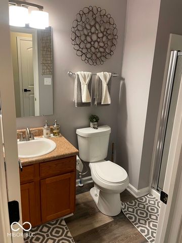 11652 High Grass Drive, Indianapolis, IN 46235