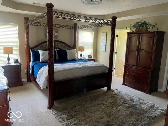 11652 High Grass Drive, Indianapolis, IN 46235