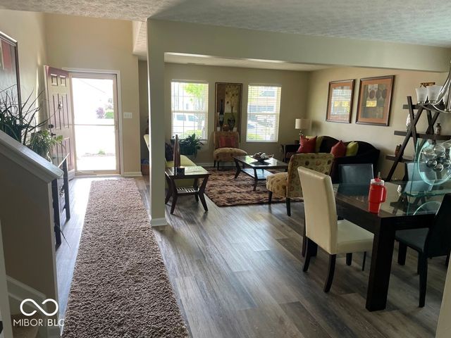 11652 High Grass Drive, Indianapolis, IN 46235