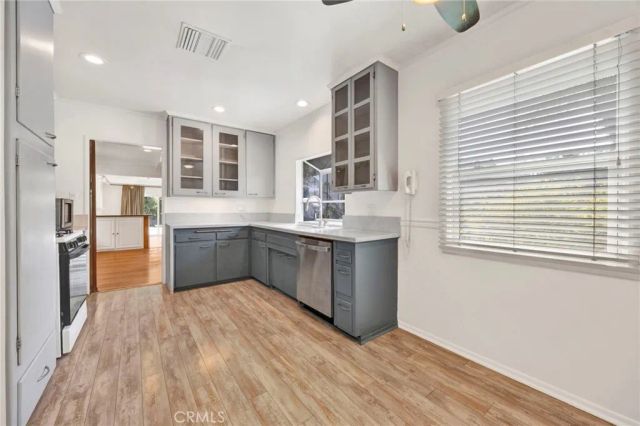 13916 Cohasset Street, Van Nuys, CA 91405