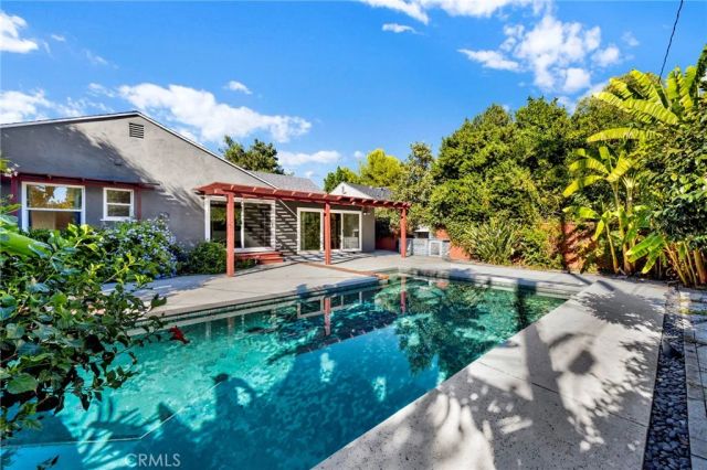 13916 Cohasset Street, Van Nuys, CA 91405