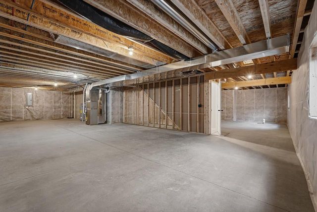 2075 Willow RUN, Reedsburg, WI 53959