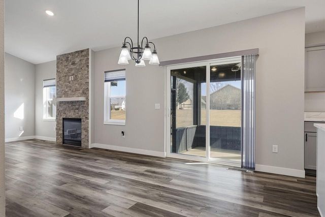 2075 Willow RUN, Reedsburg, WI 53959