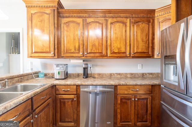 110 Westward Point, Kathleen, GA 31047