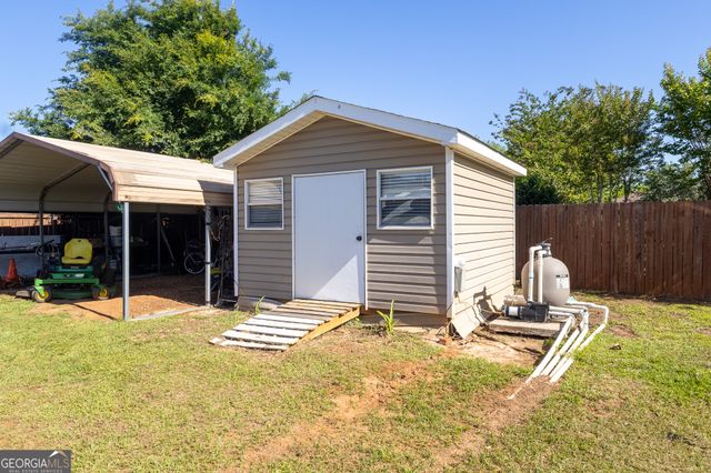 110 Westward Point, Kathleen, GA 31047