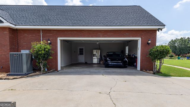 110 Westward Point, Kathleen, GA 31047
