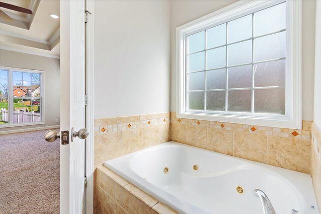 1040 Pittman Dr, Gallatin, TN 37066