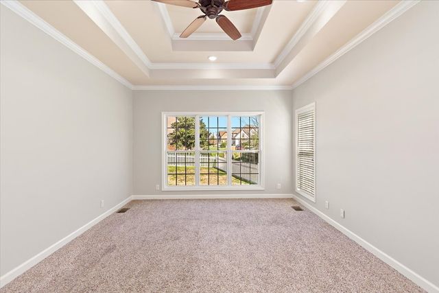 1040 Pittman Dr, Gallatin, TN 37066