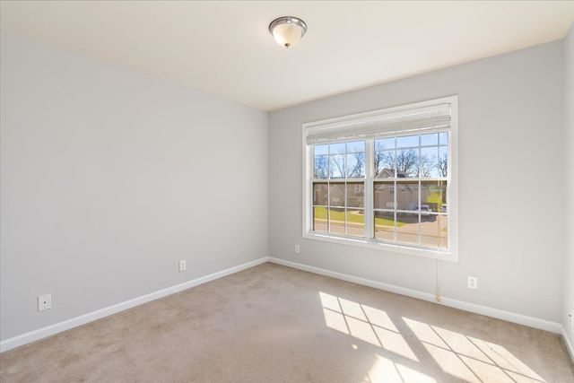 1040 Pittman Dr, Gallatin, TN 37066