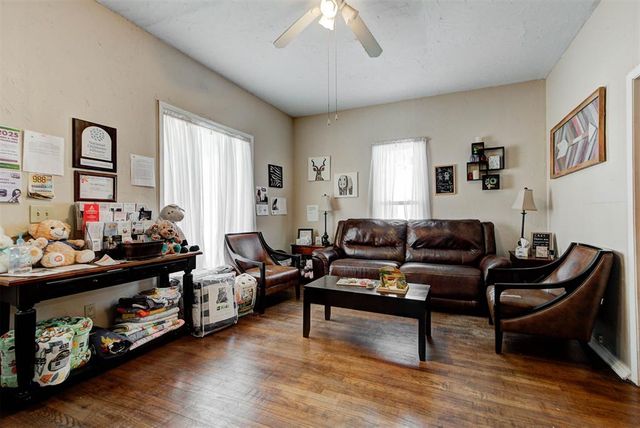 318 N Choctaw Avenue, El Reno, OK 73036